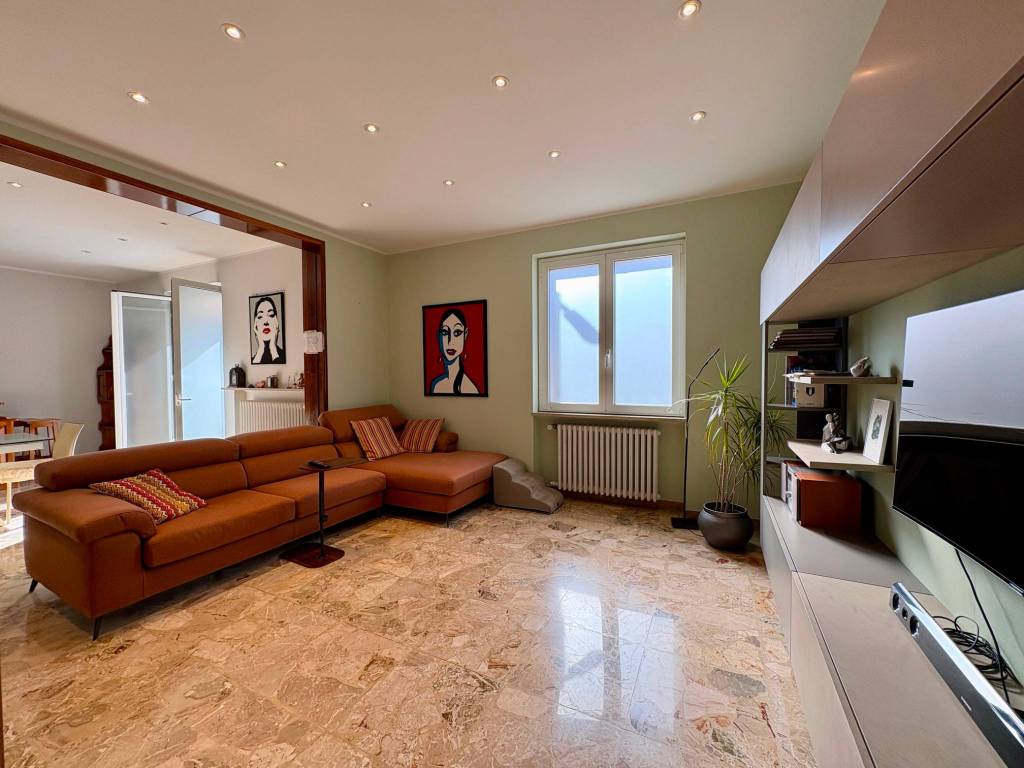 Appartamento a Piacenza - Foto 2