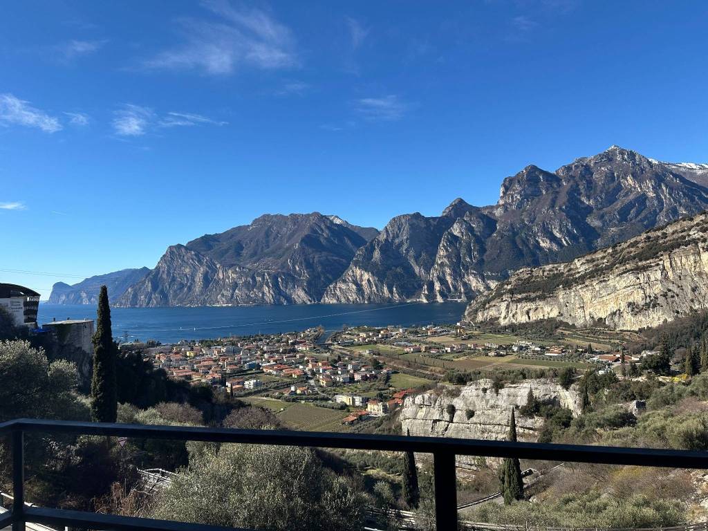 Villa a Nago-torbole in Località Dosse, 6 - Foto 2