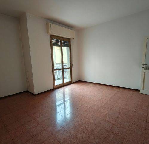 Appartamento a Cengio in Piazza San Barbara - Foto 2