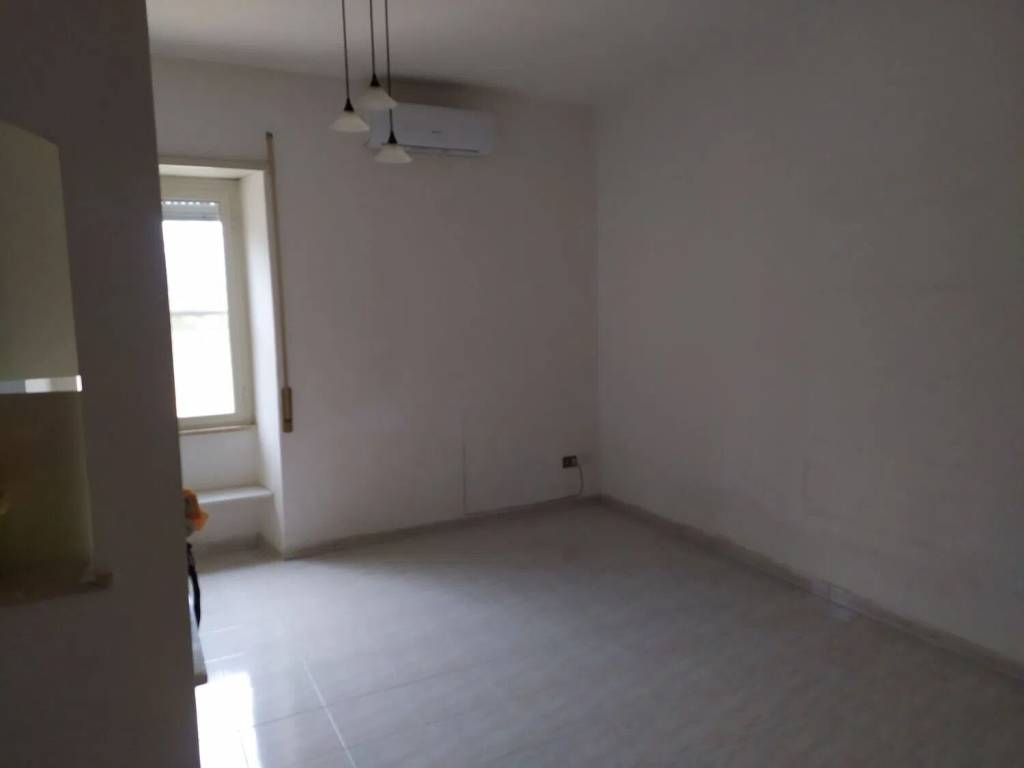 Appartamento a Civitavecchia in Via Ugo Bassi, 25 - Foto 4