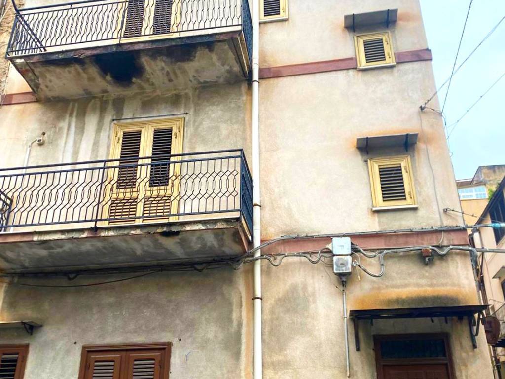 Casa indipendente a Carini in Via Giuseppe Garibaldi - Foto 2