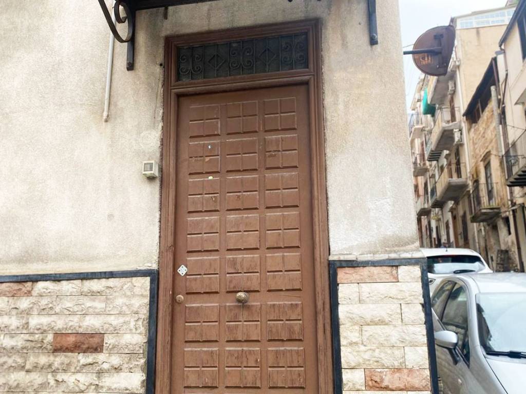 Casa indipendente a Carini in Via Giuseppe Garibaldi - Foto 3