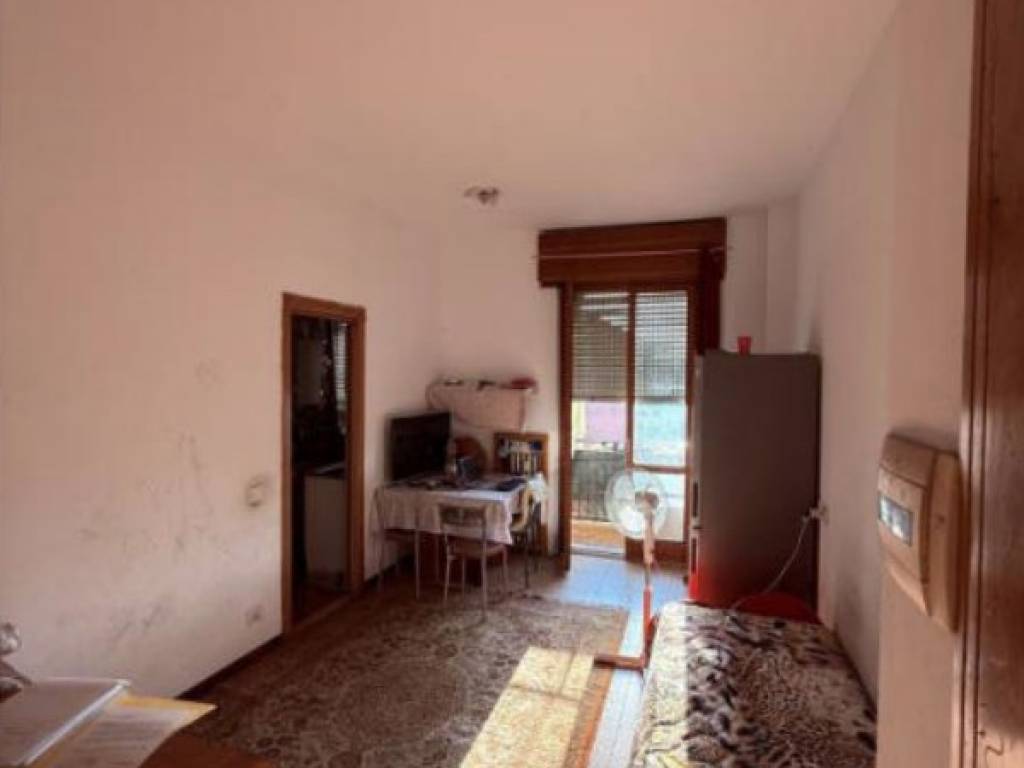 Appartamento a Monza in Via Giuseppe Saverio Mercadante - Foto 2