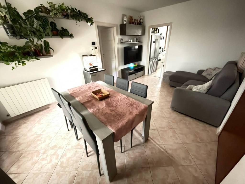 Appartamento a Isola della scala in Via Roma - Foto 2