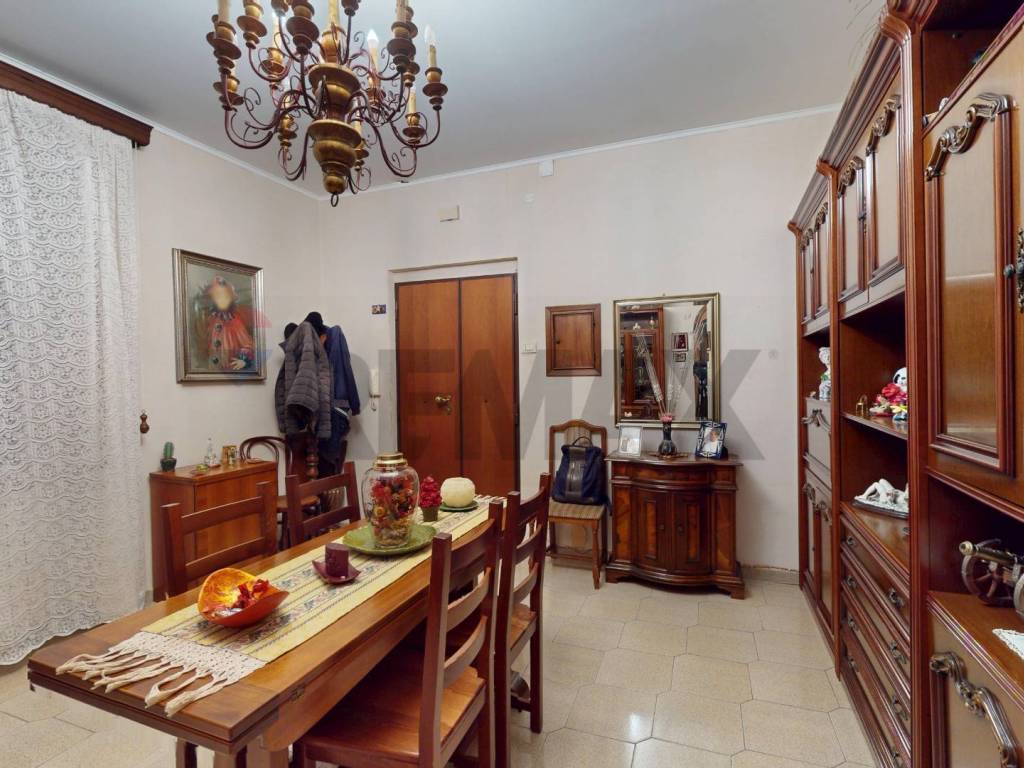 Appartamento a Genova in VIA CAMOZZI, 2 - Foto 2