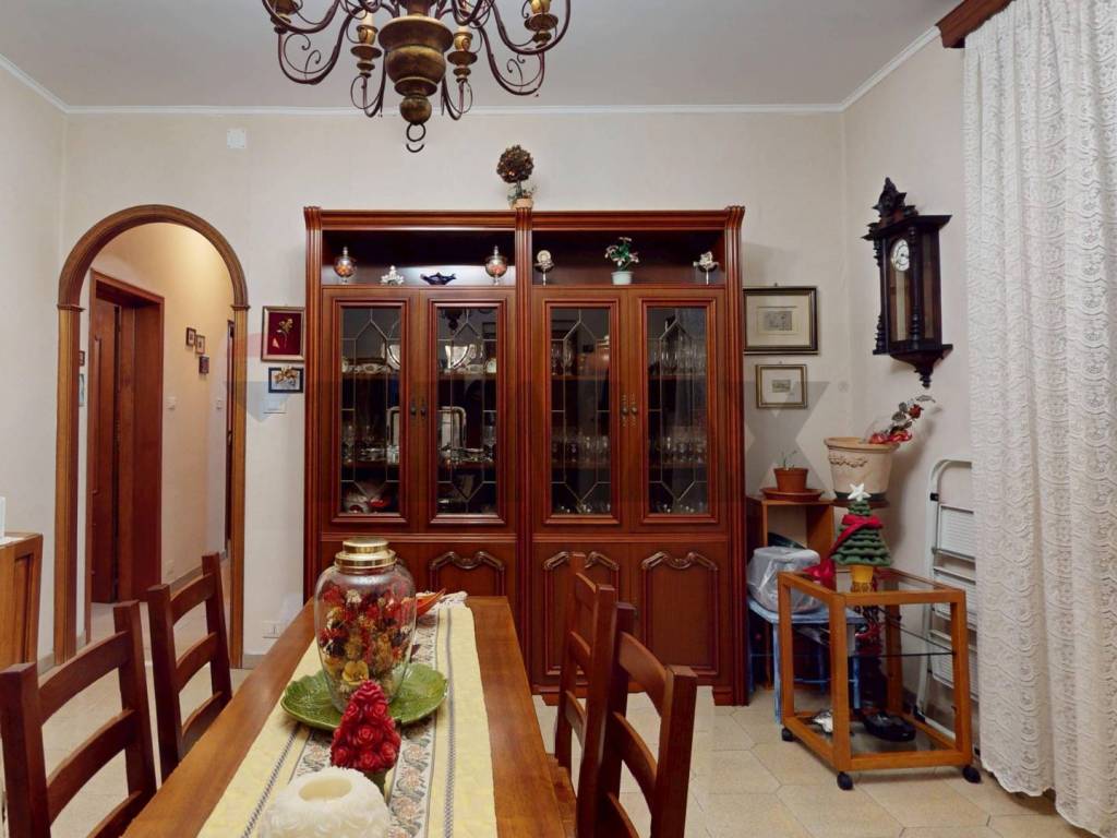 Appartamento a Genova in VIA CAMOZZI, 2 - Foto 4