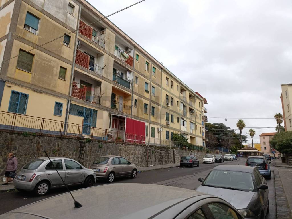 Appartamento a Acireale in via Pietro Aretino, 4 - Foto 3