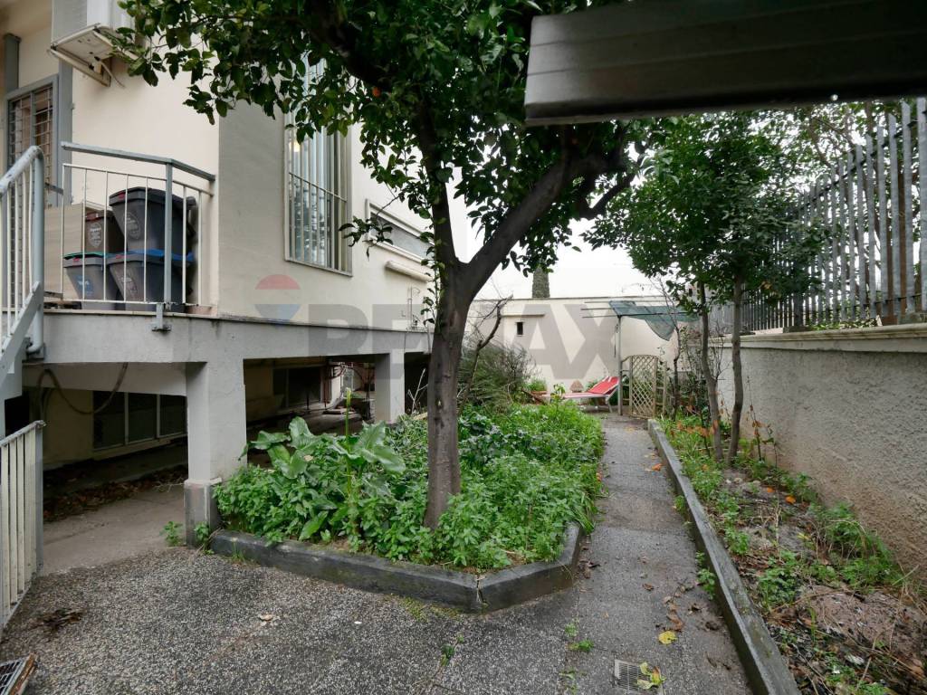 Villa a Bari in Via Giulio Petroni, 132 - Foto 3