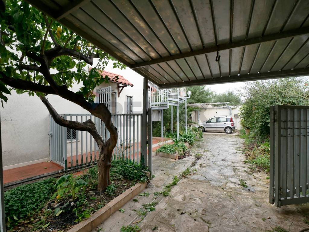Villa a Bari in Via Giulio Petroni, 132 - Foto 5