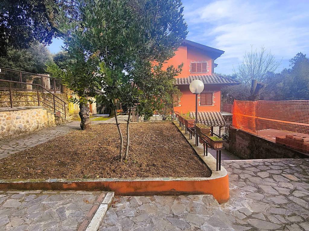 Appartamento a Perugia in Via dei Lecci - Foto 2