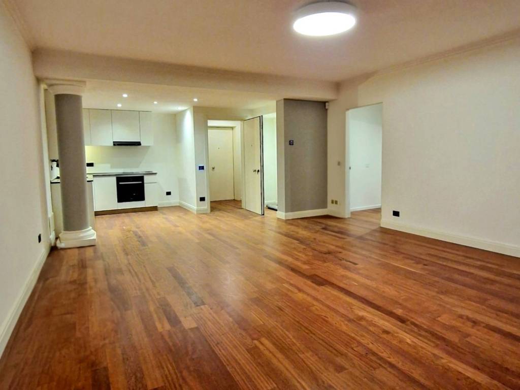 Appartamento a Verona in Via Giardino Giusti, 7 - Foto 3