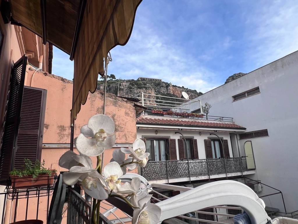 Appartamento a Terracina in Via Camillo Benso Cavour - Foto 4