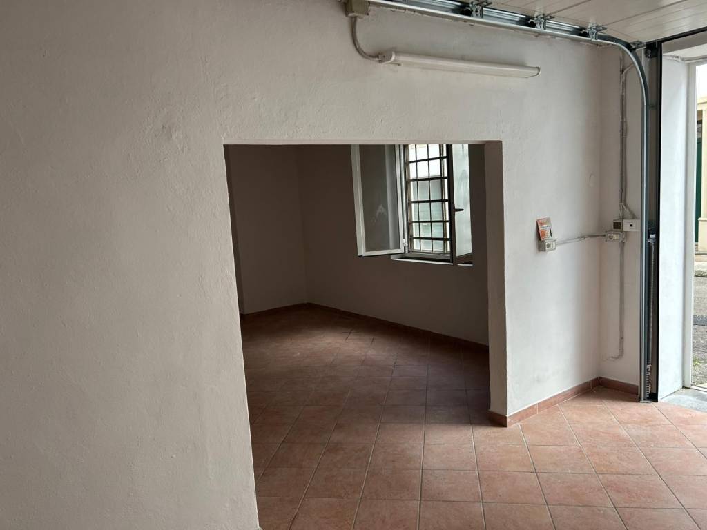 Box / garage a Cecina in Via 24 Maggio - Foto 5