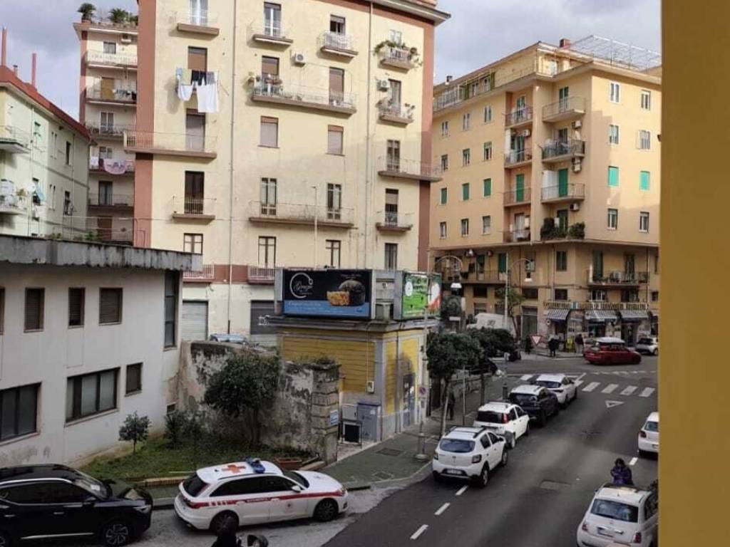 Appartamento a Salerno in Via Michele Vernieri - Foto 3