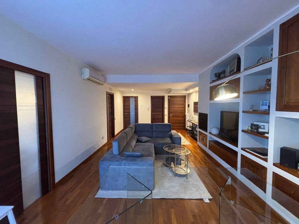 Appartamento a Arese in Via Giacomo Leopardi - Foto 3