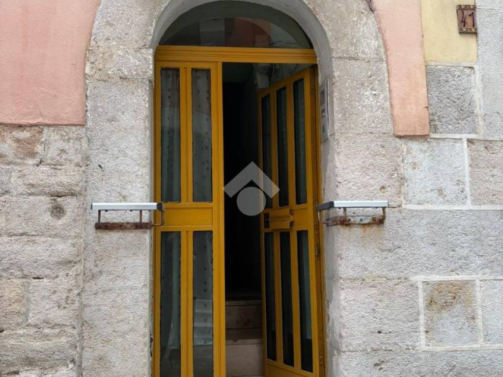 Palazzo / stabile a Barletta in Via Borgo Vecchio, 39 - Foto 2