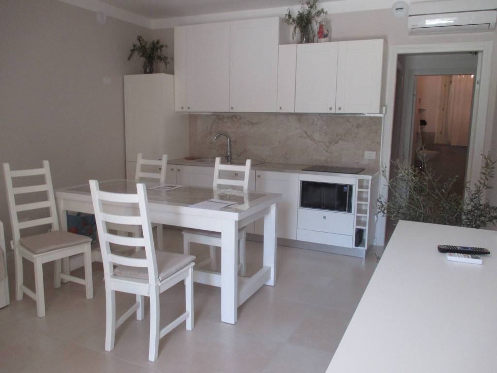 Appartamento a Peschiera del garda in Via Venezia - Foto 3