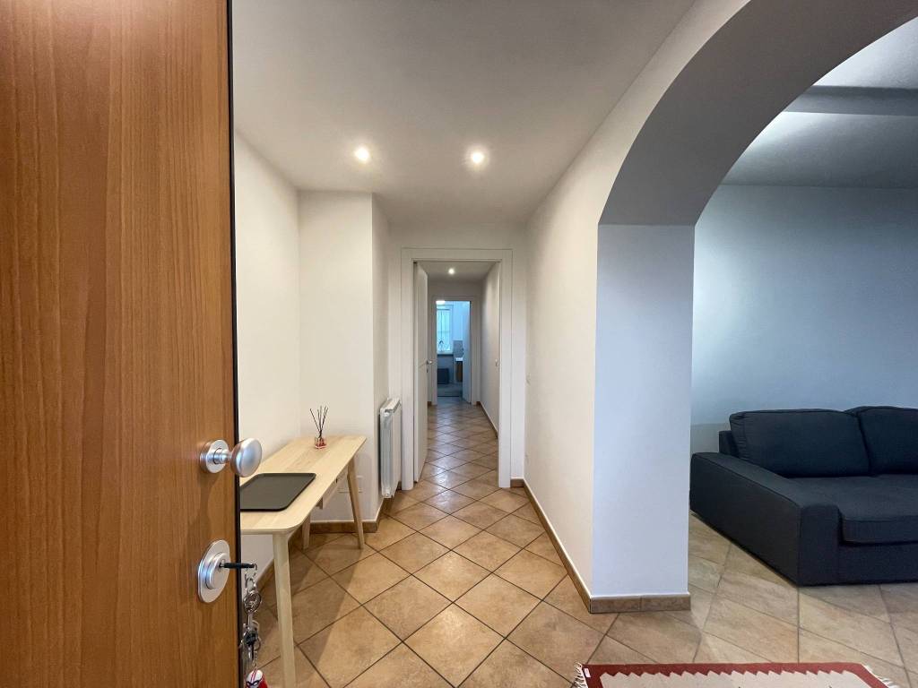 Appartamento a Latina in Strada Tor Tre Ponti, 61 - Foto 2