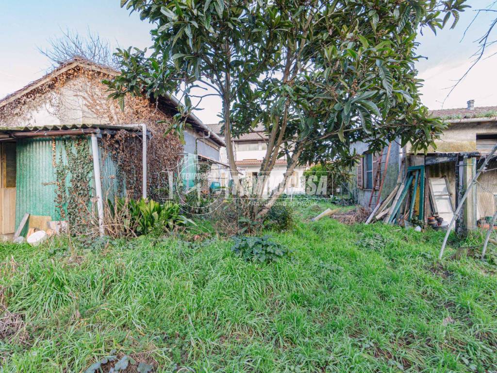 Villa a Gravellona lomellina in Via Trento Trieste 34 - Foto 5