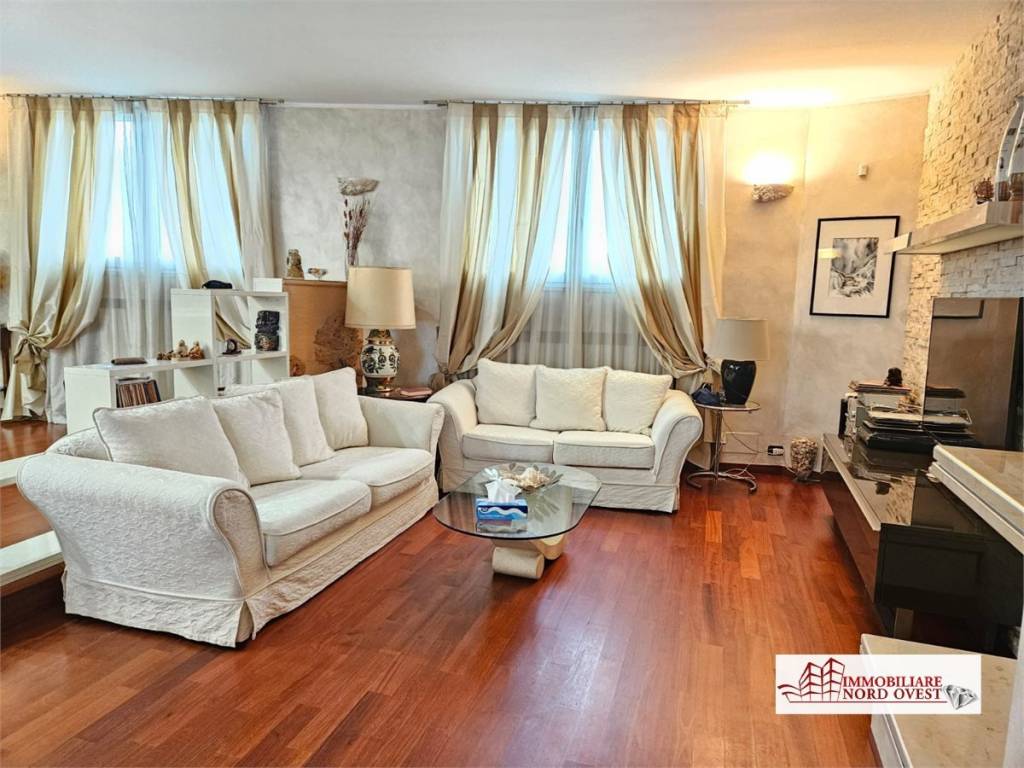 Villa a Sedriano in Via Francesco Restelli 11 - Foto 3