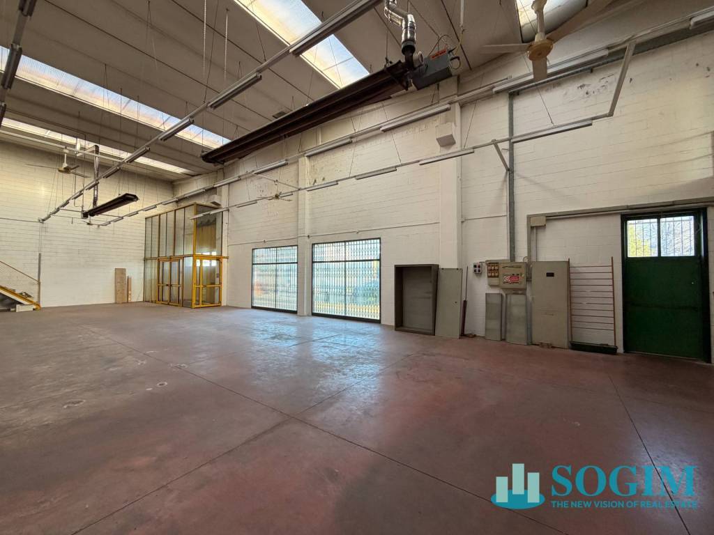 Immobile a Paderno dugnano in Via Enrico Mattei, 23 - Foto 2