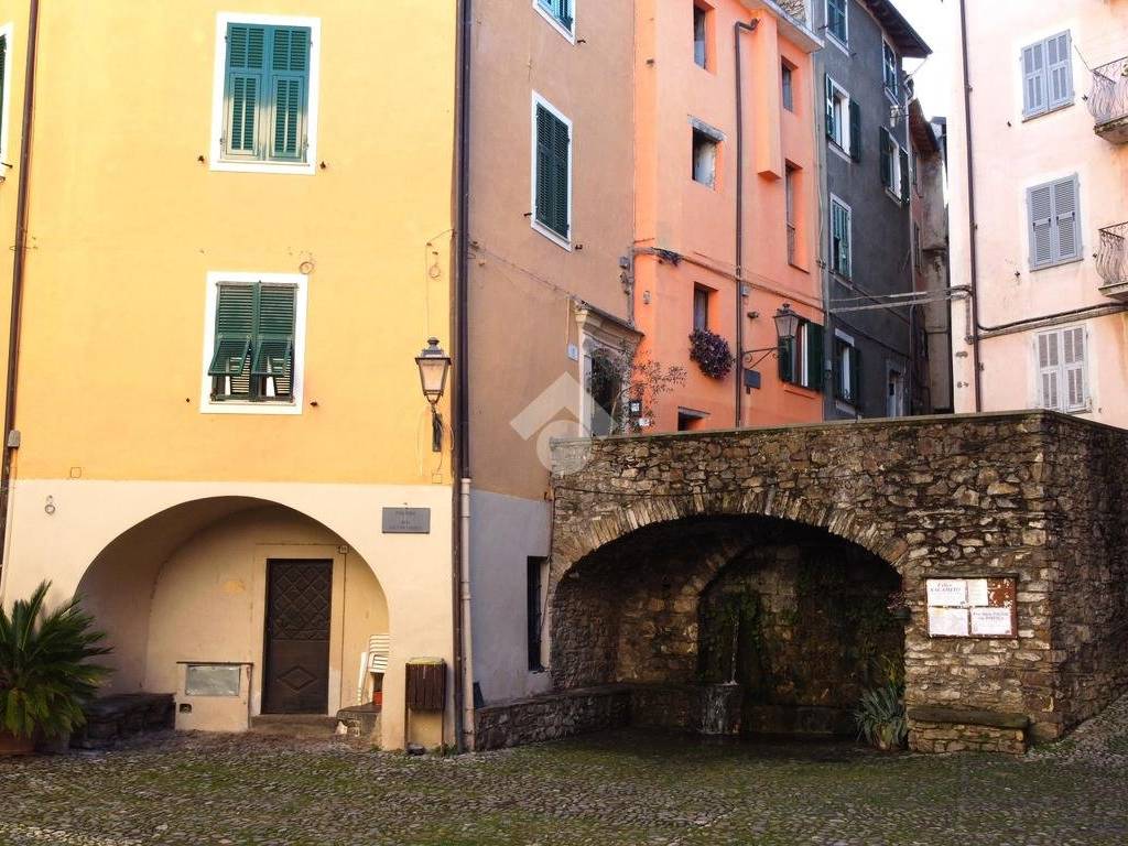 Appartamento a Castel vittorio in VIA ROMA, 22 - Foto 2