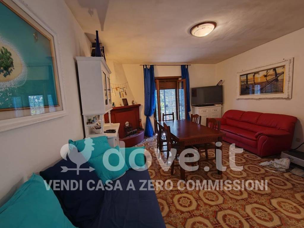 Casa indipendente a Ardea in Via Archimede, 2 - Foto 3