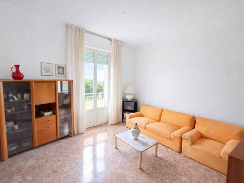 Appartamento a Pesaro in Via Luciano Manara - Foto 2