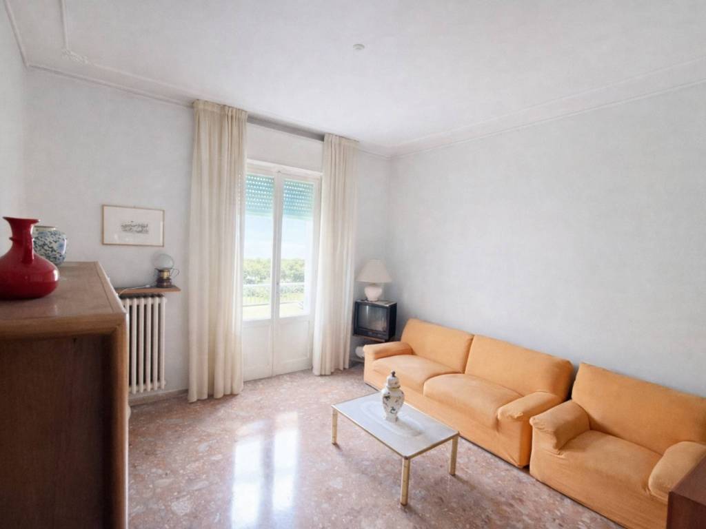 Appartamento a Pesaro in Via Luciano Manara - Foto 4