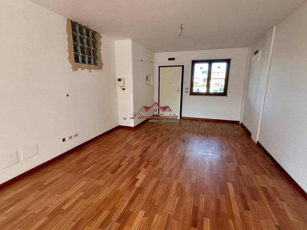 Appartamento a Bari in Strada Dello Schiamante - Foto 4