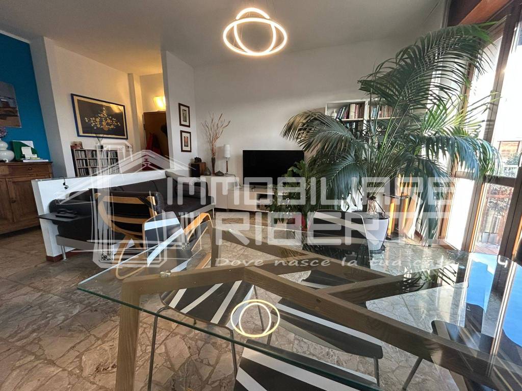 Appartamento a Paderno dugnano in Viale Arturo Toscanini, 6 - Foto 3