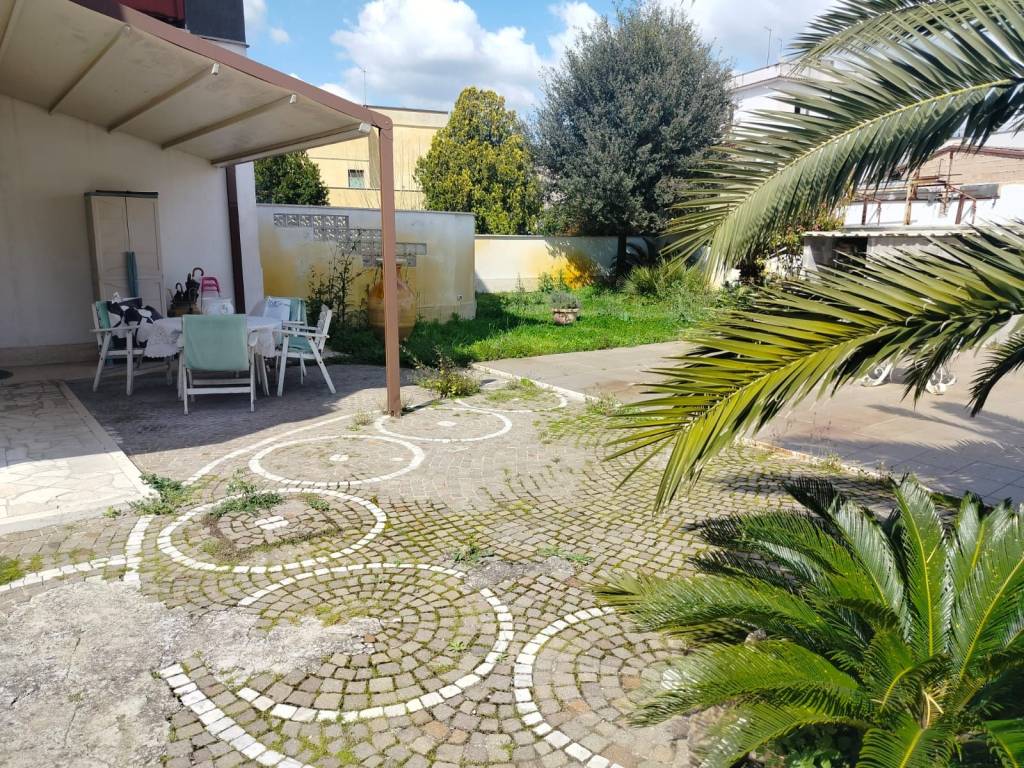 Appartamento a Guidonia montecelio in Via Puglie, 9 - Foto 4