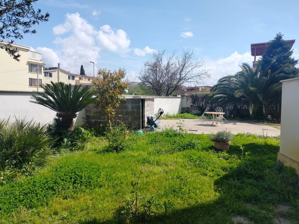 Appartamento a Guidonia montecelio in Via Puglie, 9 - Foto 5
