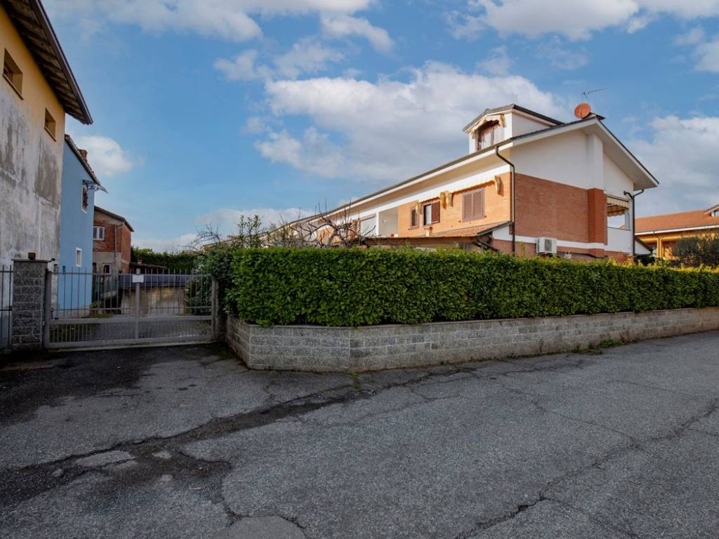 Villetta a schiera a Rivalta di torino in Via Viterbo, 38 - Foto 3