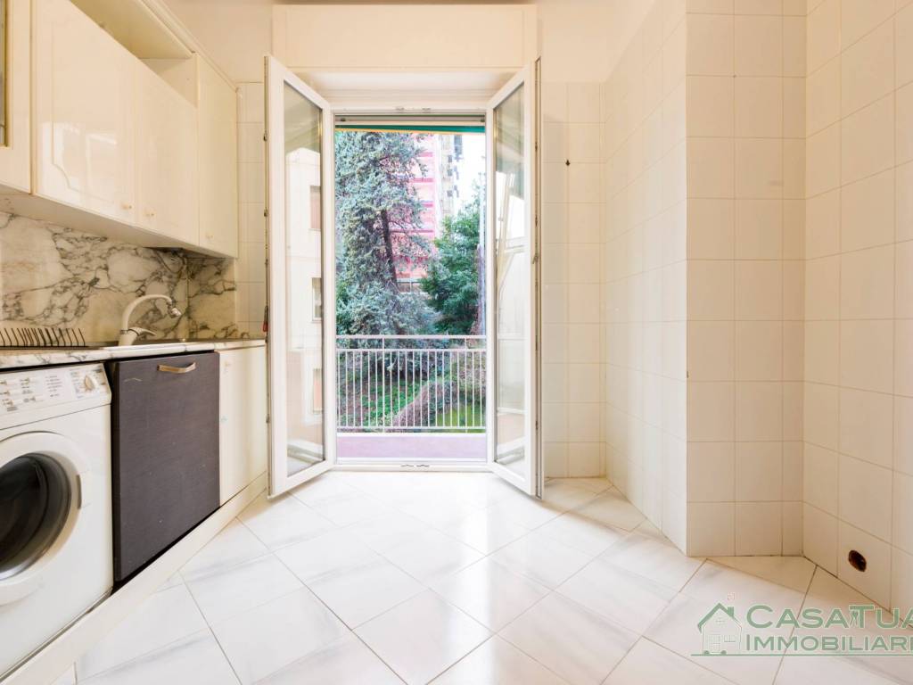 Appartamento a Genova in Via della Mimosa, 18 - Foto 5