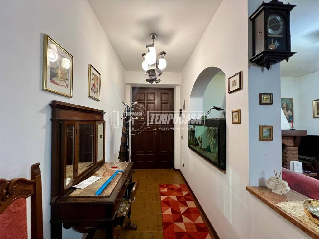 Villa a Parabiago in Via Don Oltolina - Foto 5