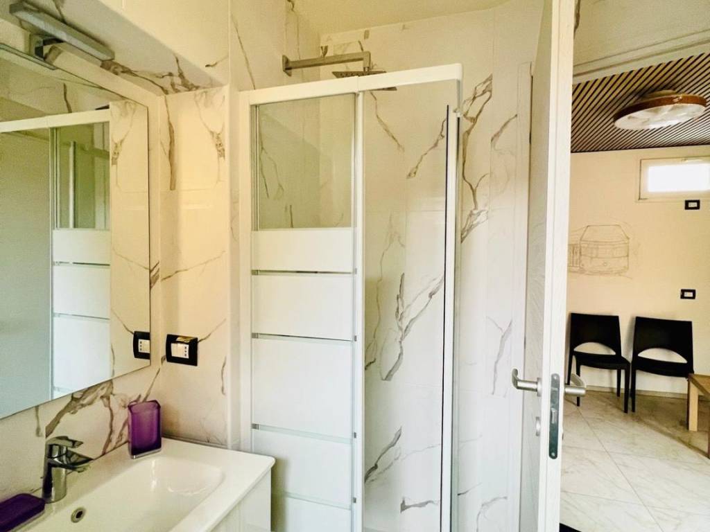 Casa indipendente a Garbagnate milanese - Foto 4