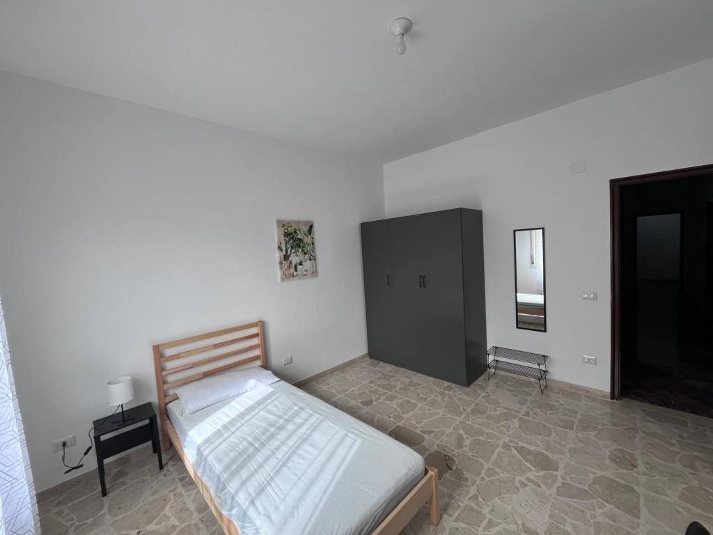Appartamento a Messina in Via Giuseppe Bottone - Foto 5