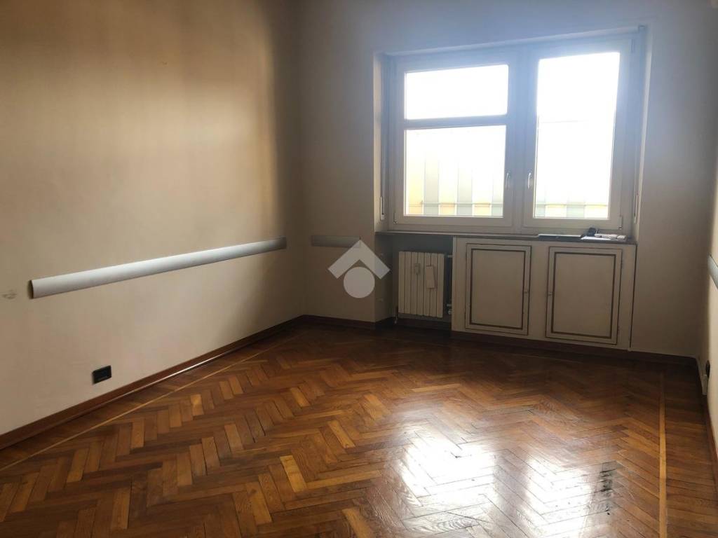 Immobile a Saluzzo in PIAZZA CAVOUR, 13 - Foto 4