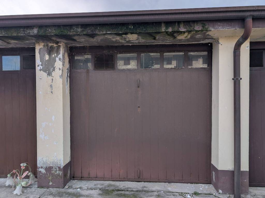 Box / garage a Magnago in Via Antonio Stoppani, 3 - Foto 2