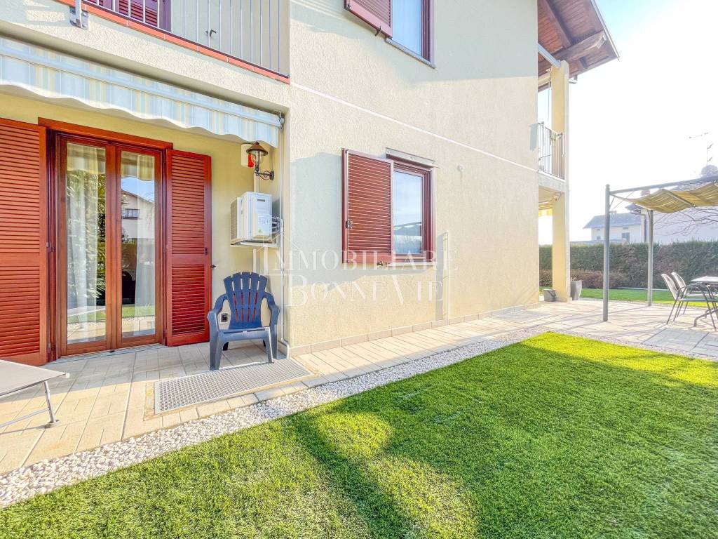 Appartamento a Vedano olona in Via Leonardo da Vinci - Foto 5