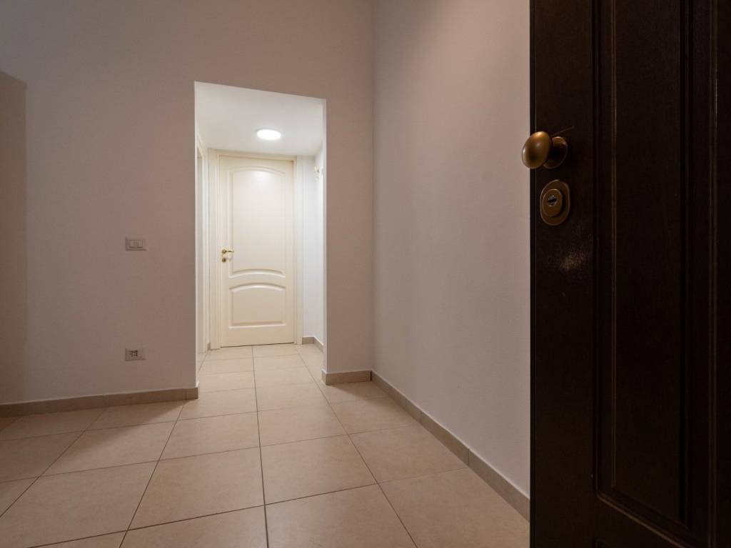 Appartamento a Baranzate in Via Gorizia, 27 - Foto 2