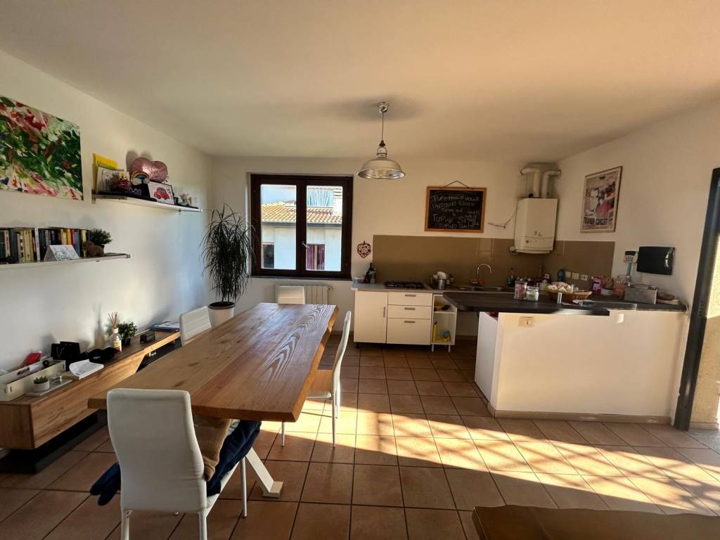 Appartamento a Gorla maggiore - Foto 4
