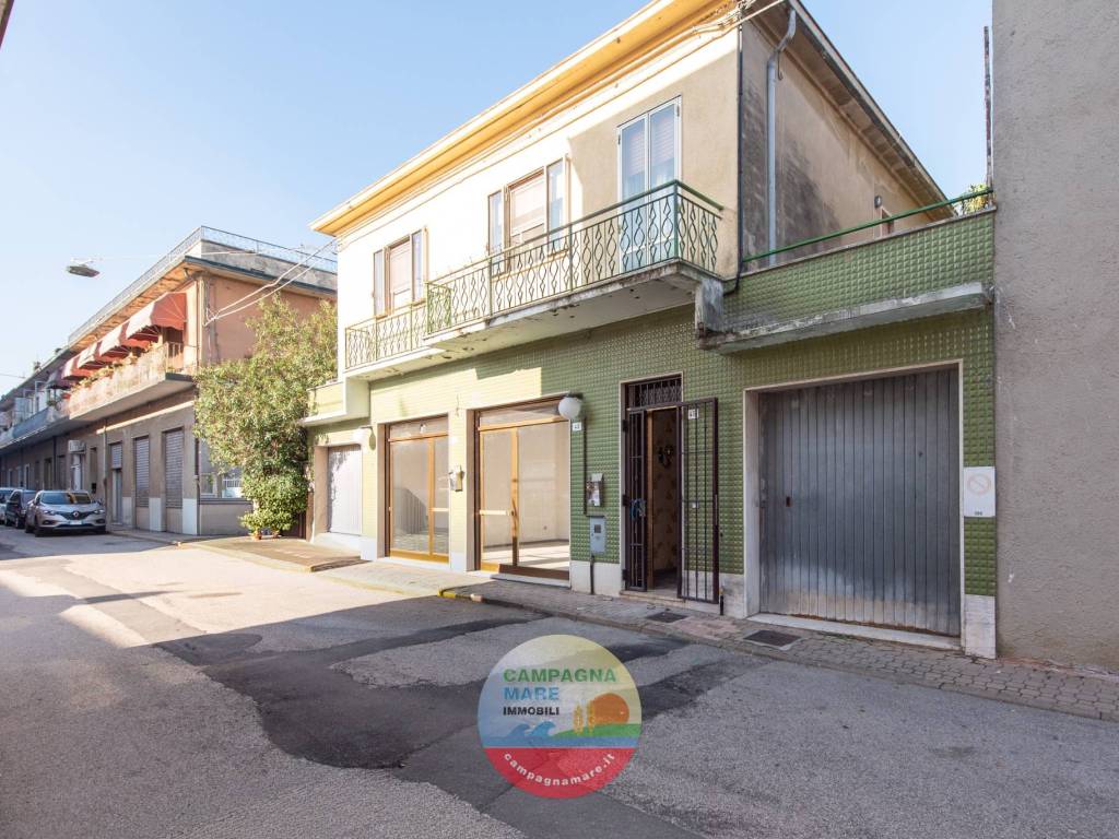 Villa a Codigoro in Via 4 Novembre, 56 - Foto 2