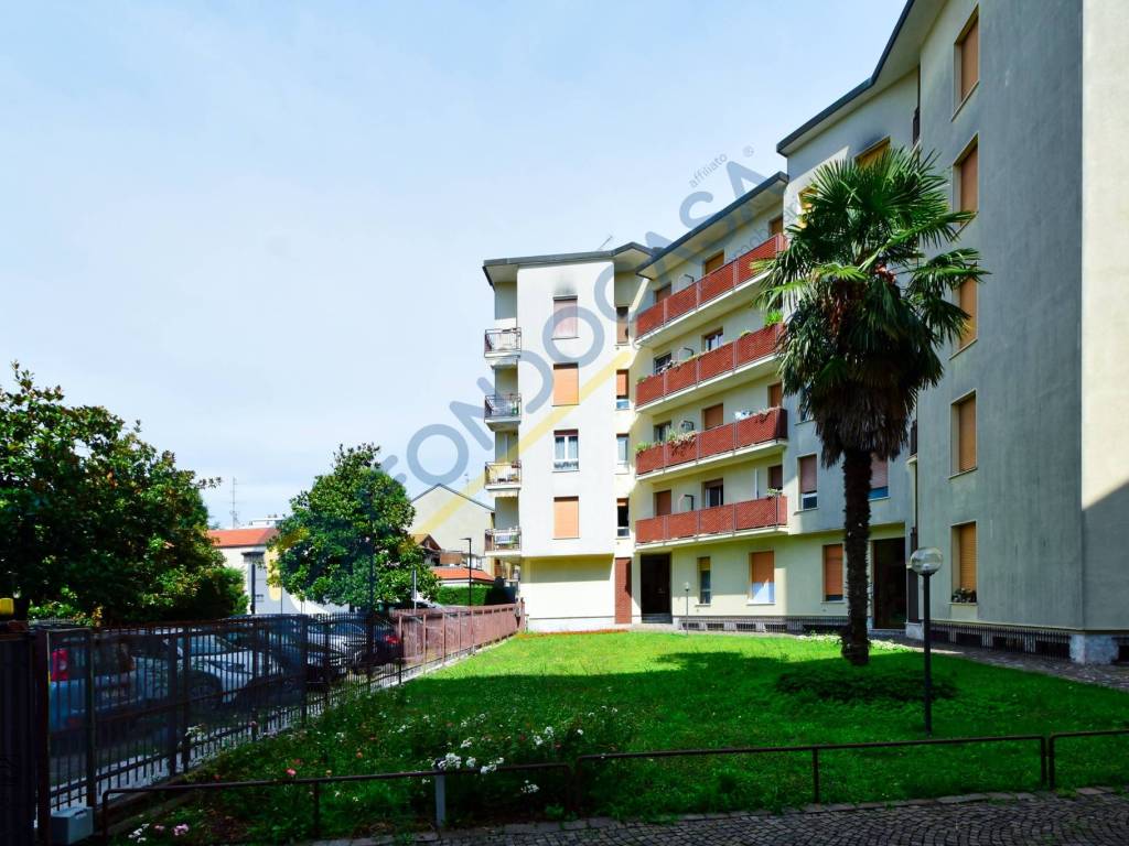 Appartamento a Nova milanese in Via A. Vertua, 3 - Foto 2