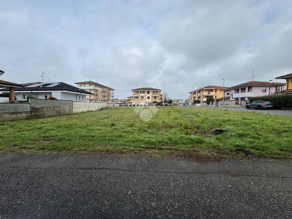 Terreno a Romentino in VIA BARACCA, 13 - Foto 3