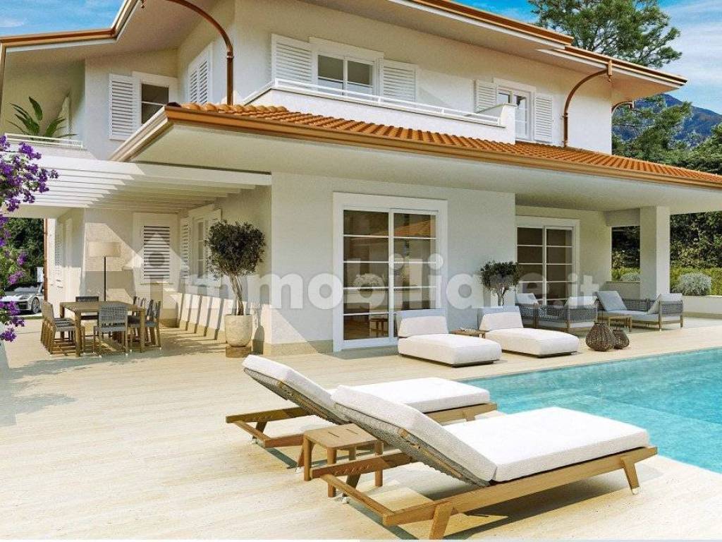 Villa a Forte dei marmi in Via G. Amendola - Foto 5