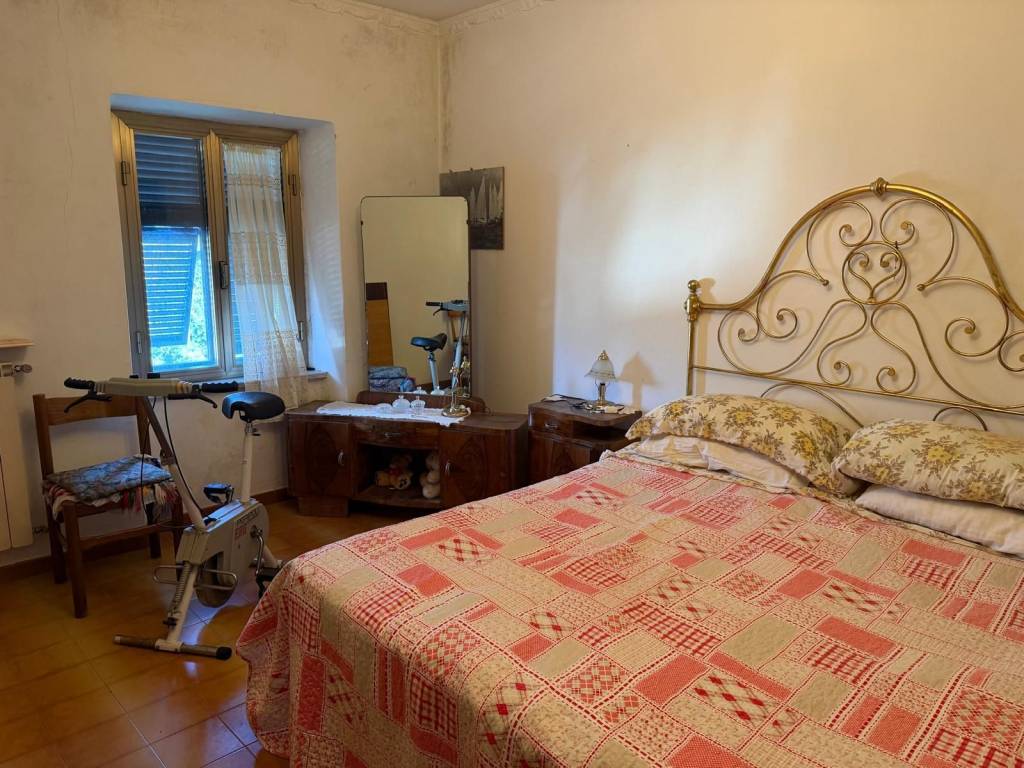 Casa indipendente a Sarzana in Via Mazzincollo - Foto 2