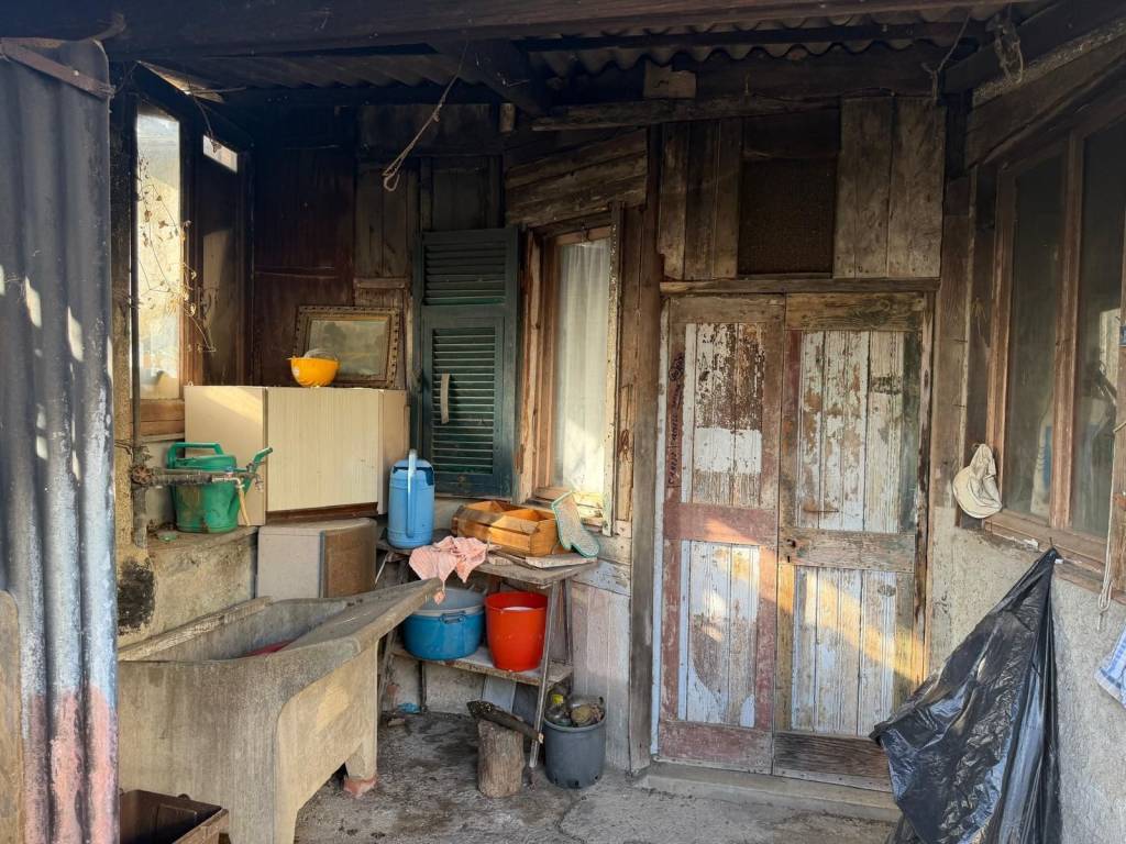 Casa indipendente a Sarzana in Via Mazzincollo - Foto 3