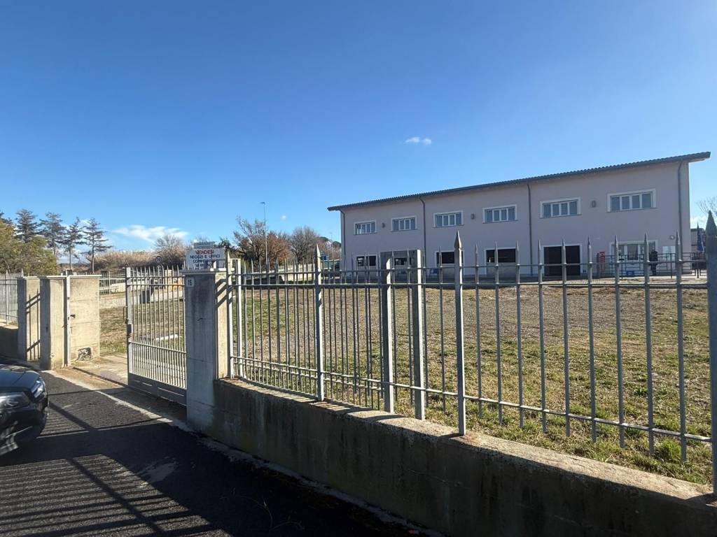 Palazzo / stabile a Monte compatri in Via Casilina, 3802 - Foto 4